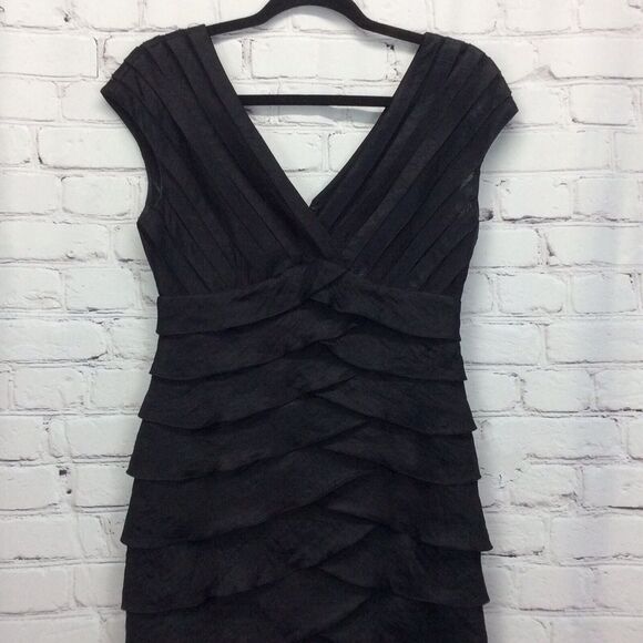 Adrianna Papell Dress Women's Size 4 Black Tiered Ruffles Cruise Wedding Guest - Picture 3 of 11